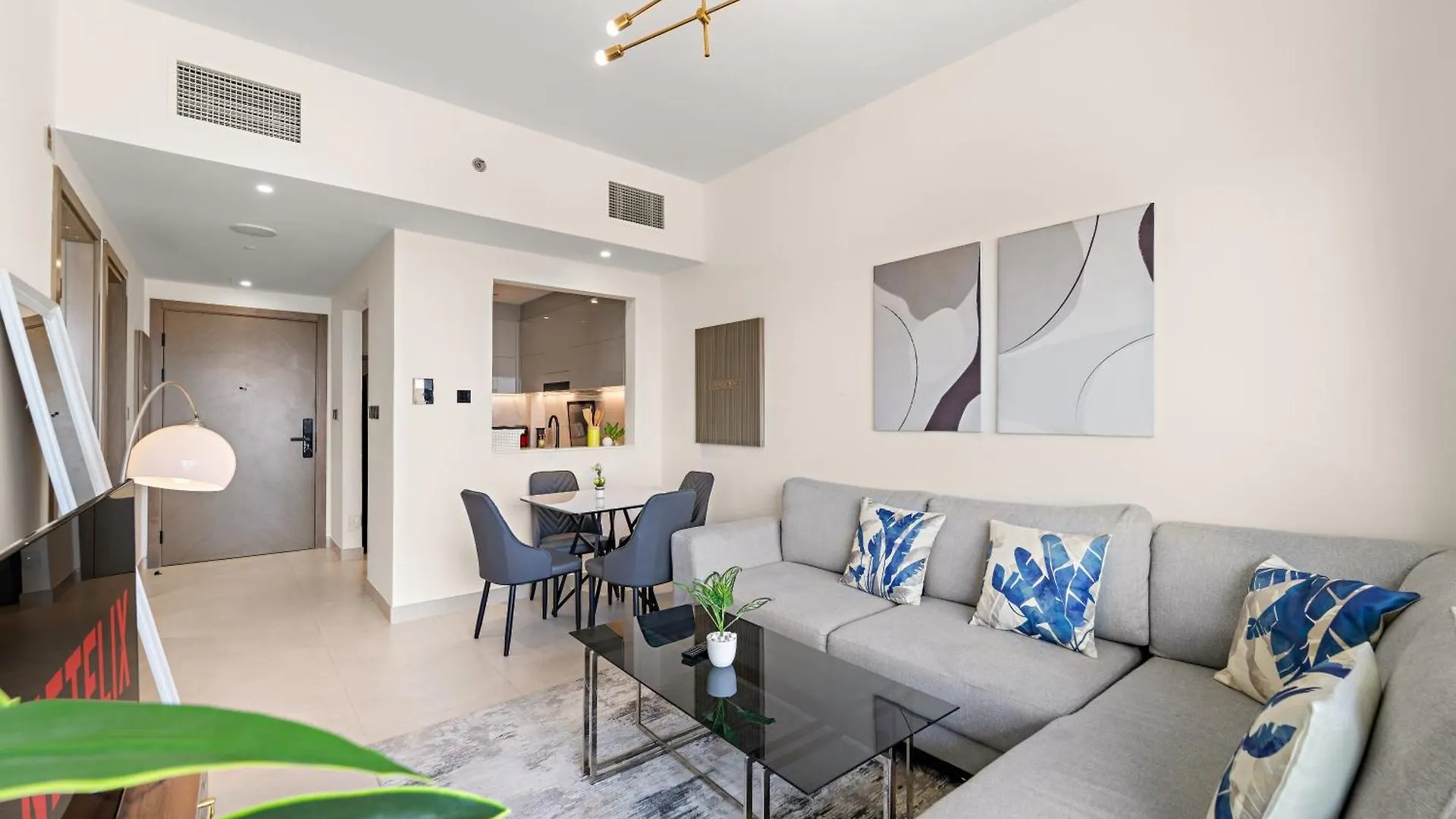 Apartment Chic 1 Bedroom Apt With Pool, Gym & Free Parking Dubai