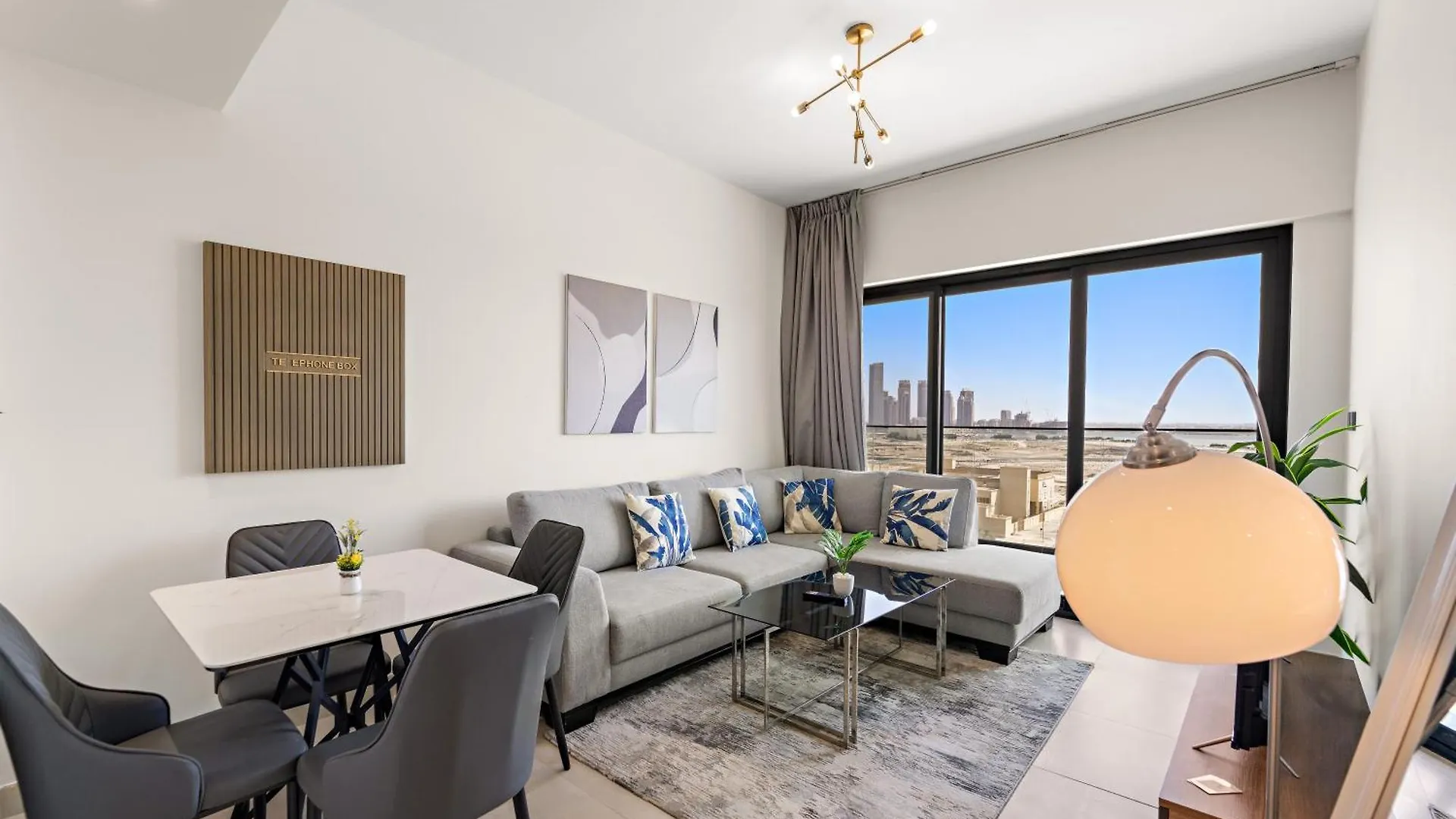 Chic 1 Bedroom Apt With Pool, Gym & Free Parking Dubai Apartment