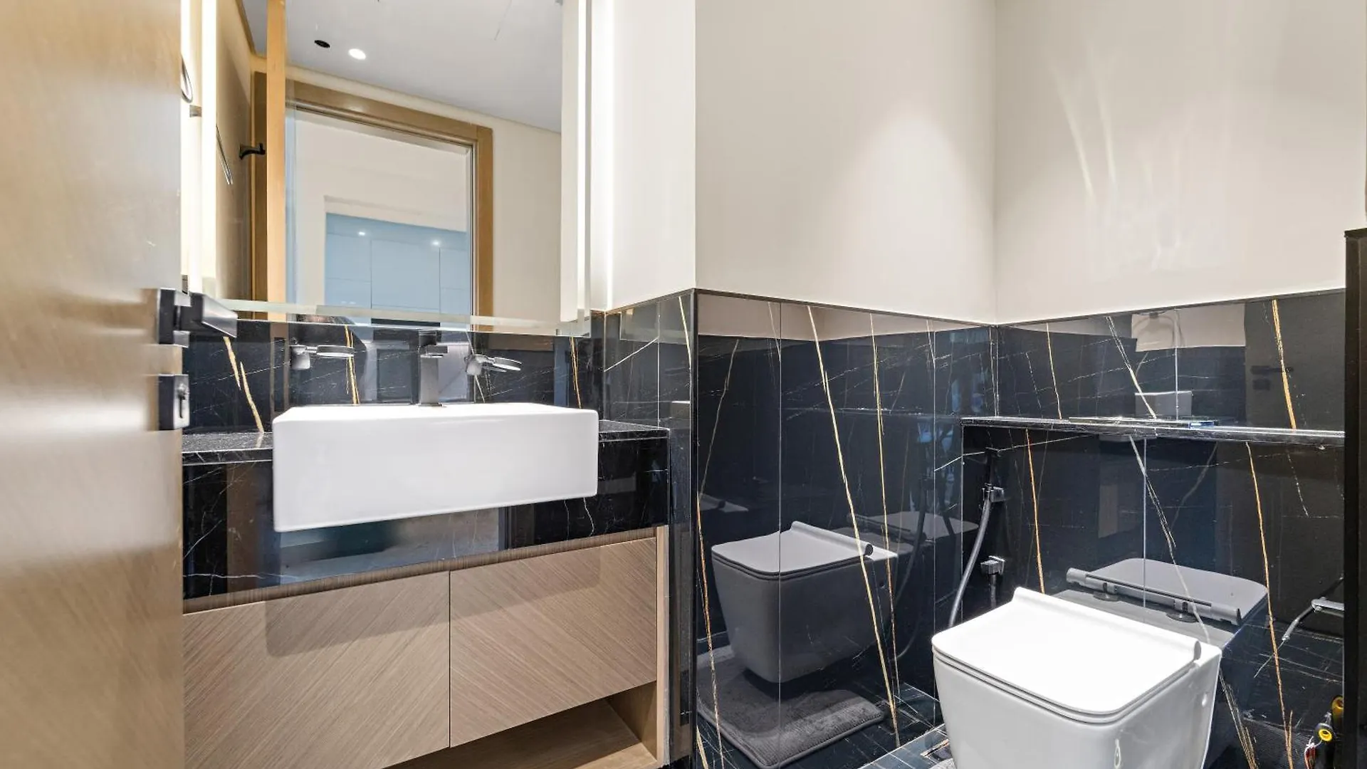 Apartment Chic 1 Bedroom Apt With Pool, Gym & Free Parking Dubai United Arab Emirates